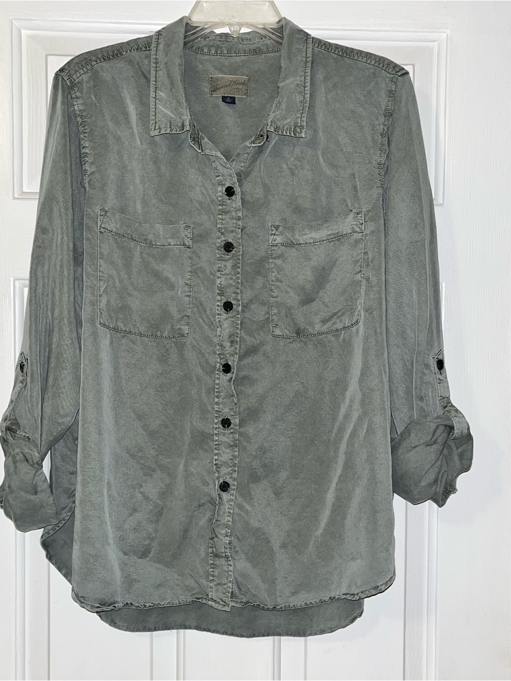 Universal Thread Olive Green Women's Button Down Shirt